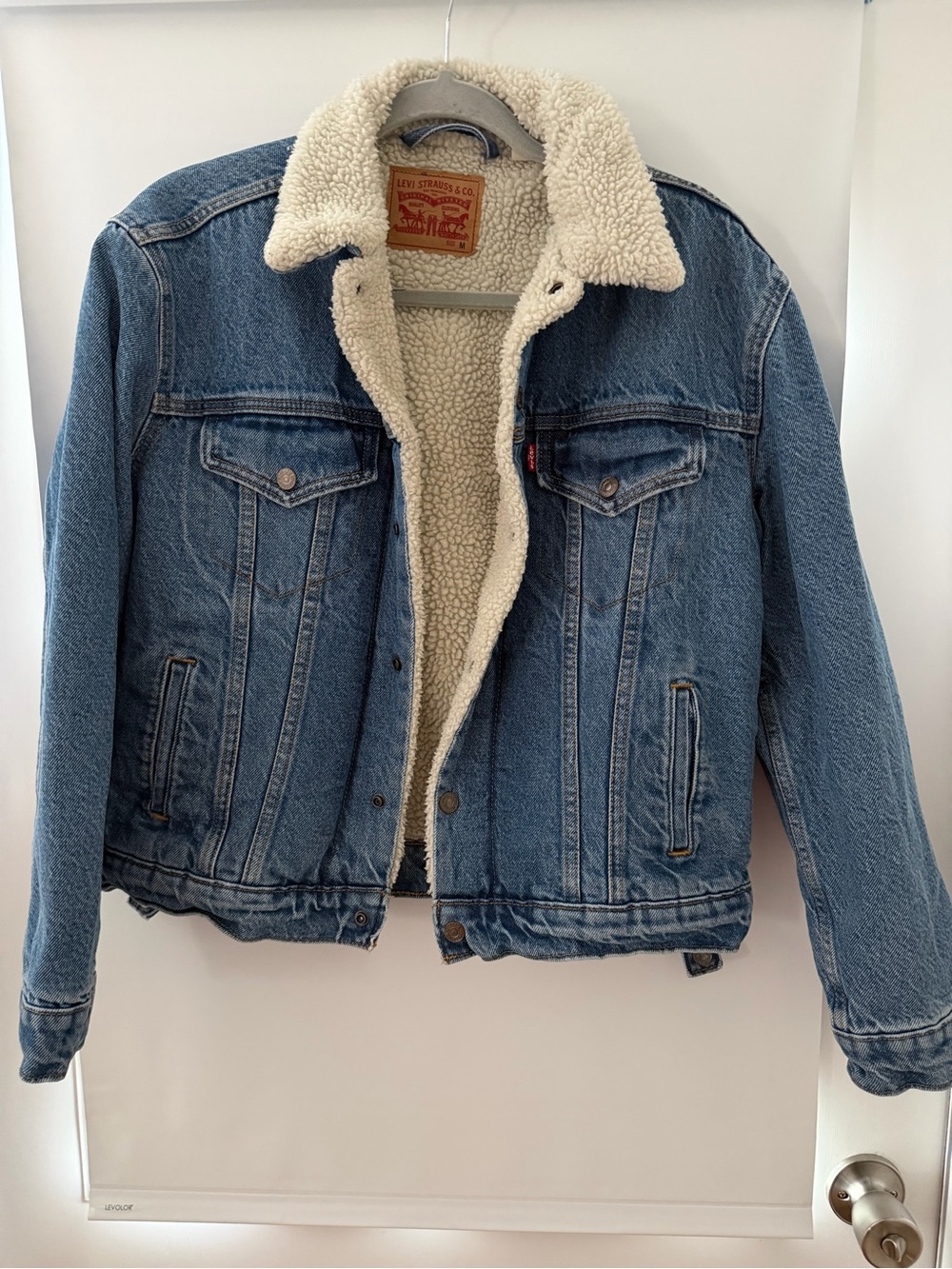Levi's Light Blue Denim Jacket with Cream Sherpa Lining